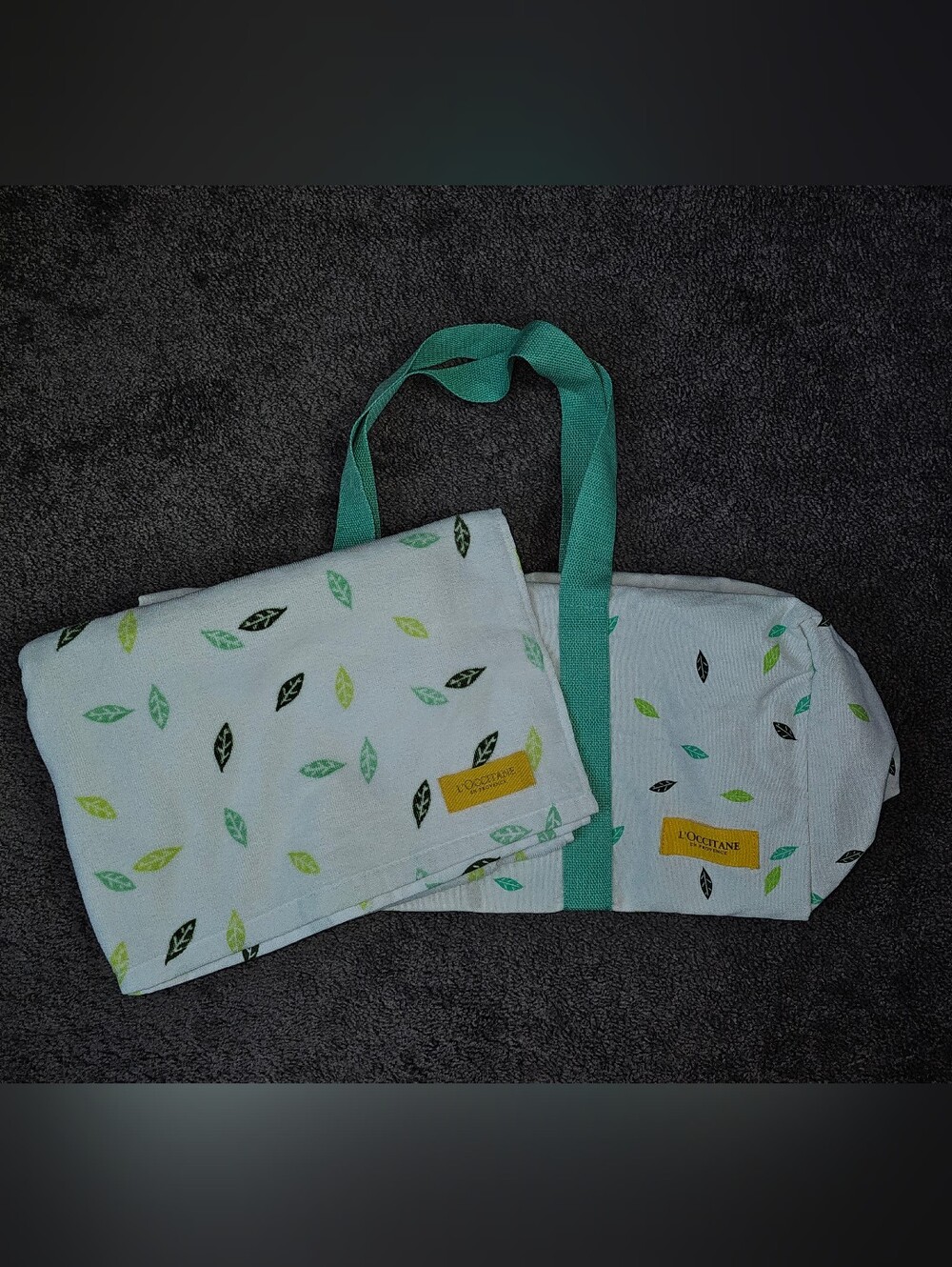 L'Occitane Leaf Duffel & Matching Towel
